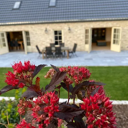 빌라 Ferienhaeuser Zinke *