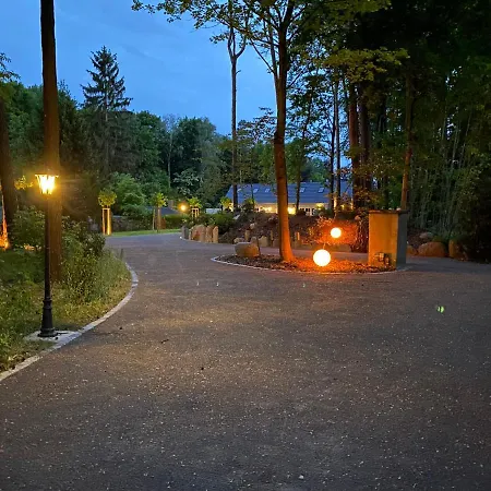 Ferienhaeuser Zinke 빌라 Krauschwitz