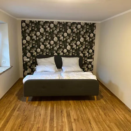 Ferienhaeuser Zinke * Krauschwitz